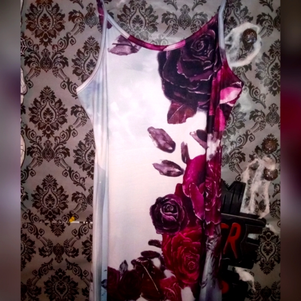 Skeleton And Roses Cami Dress - Picture 4 of 9